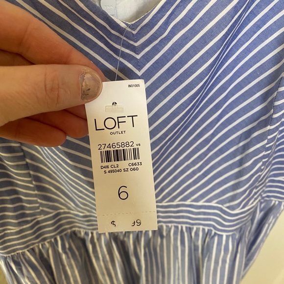 LOFT maxi dress with pockets - Picture 2 of 2